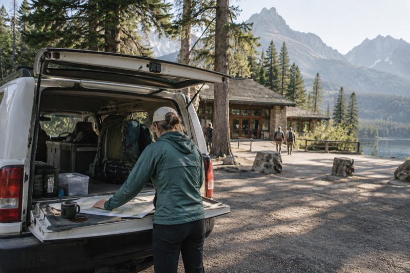West Side Drive, Lunch Included
